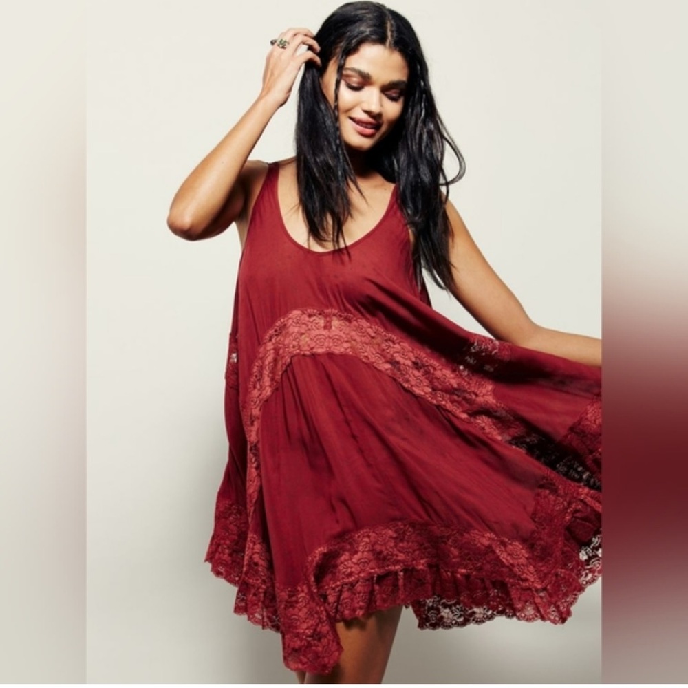 Free People intimately She Swings Slip Red Large Women’s Rare